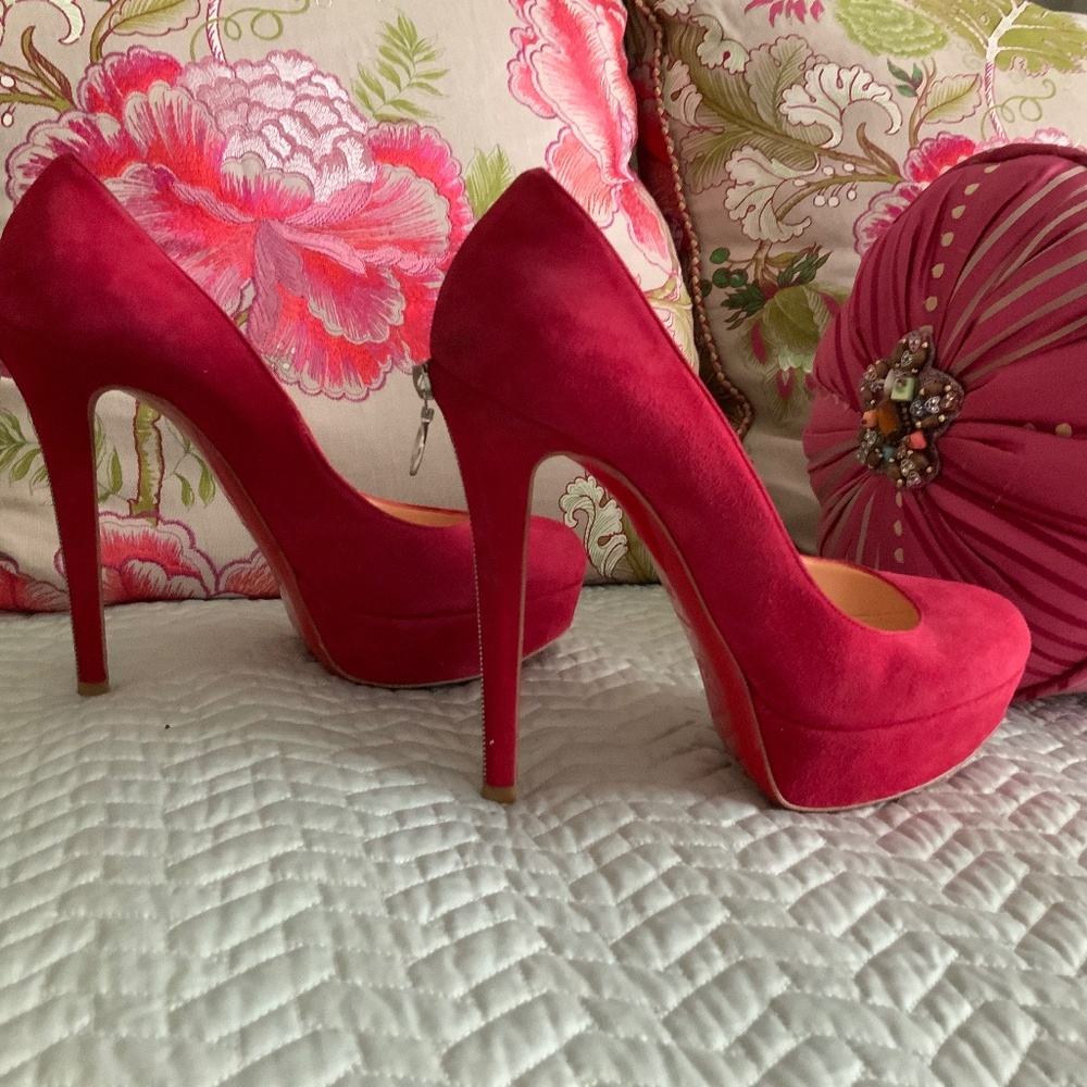 Red Suede Christian Louboutin Zipper Pumps